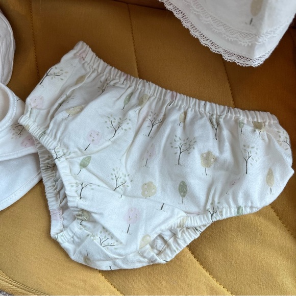 JANIE & JACK Baby Girl Set matching bundle - Picture 8 of 11